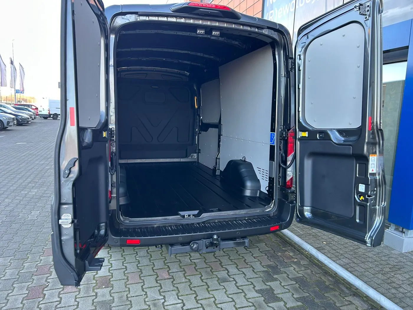 Ford Transit L3H2 2.0 170 KM, nowy