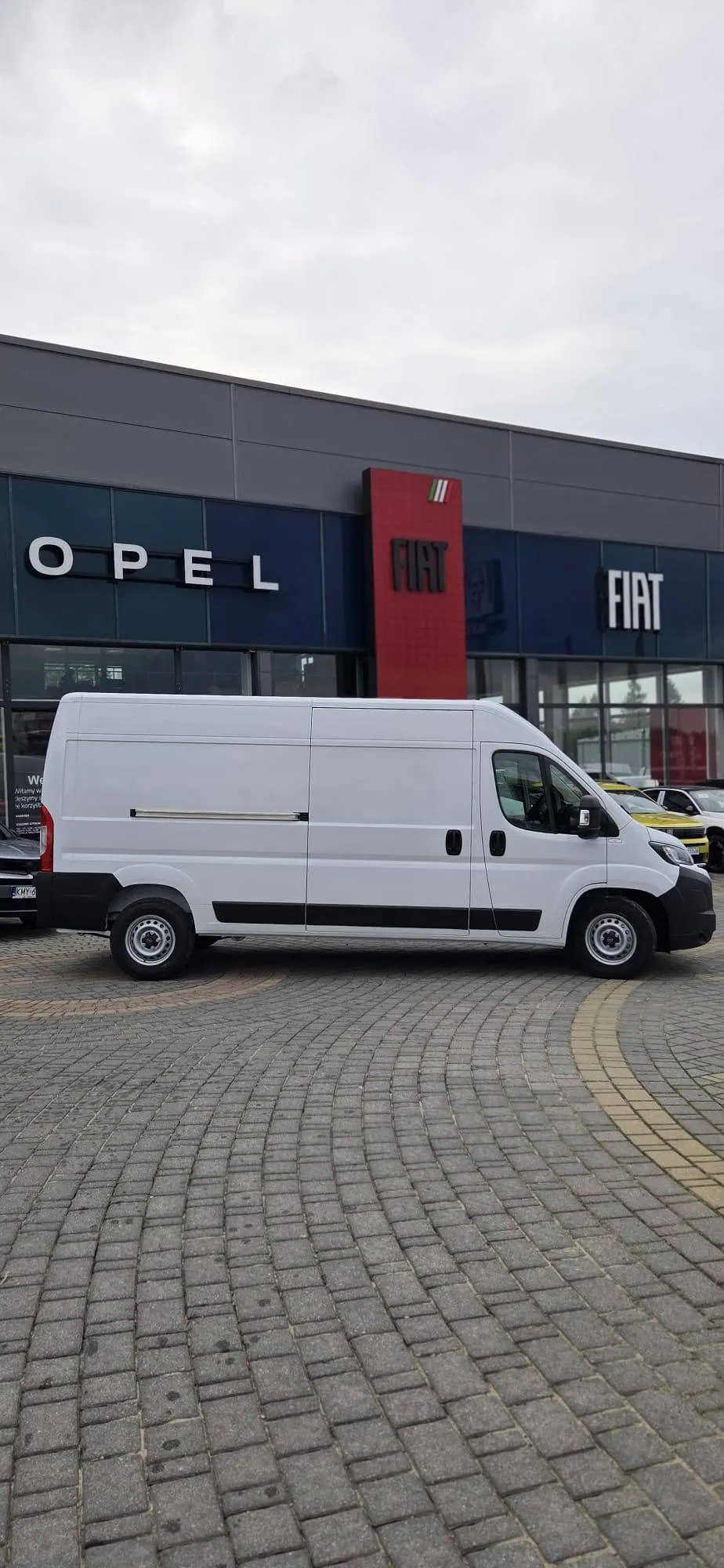 Opel Movano