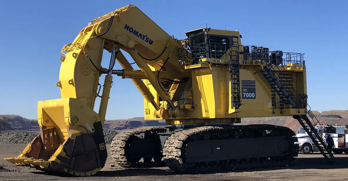 1. Komatsu PC7000-6