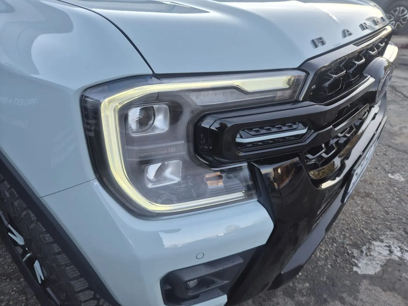 Ford Ranger Stormtrak 2.3 EcoBoost PHEV 281 KM