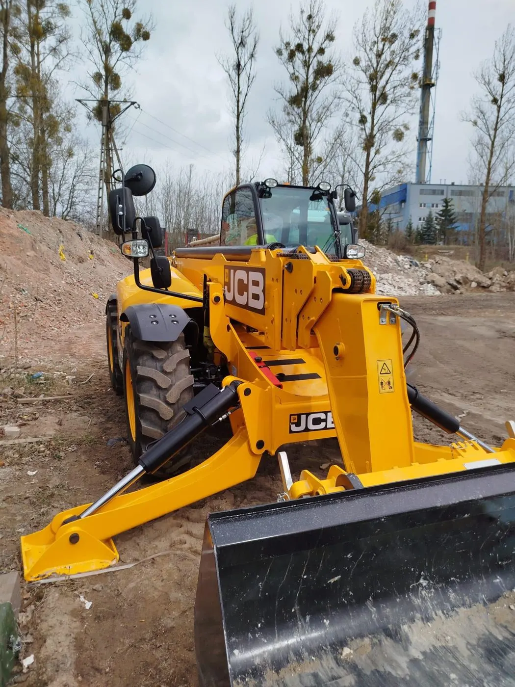 JCB 540V180, nowa, zasięg 18 m, udźwig 4 000 kg
