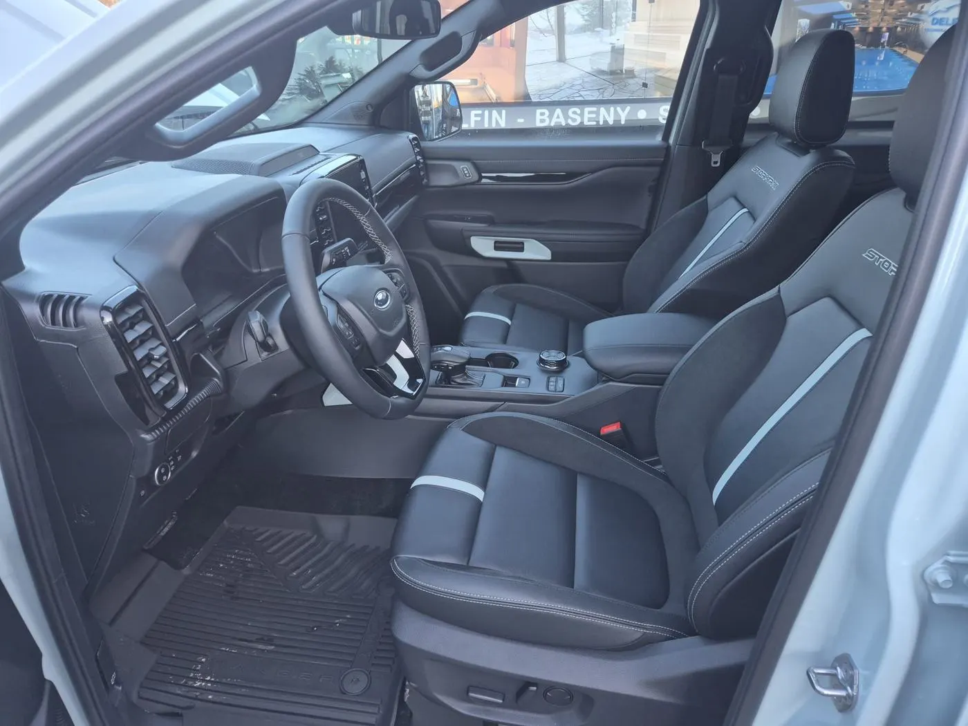 Ford Ranger Stormtrak 2.3 EcoBoost PHEV 281 KM