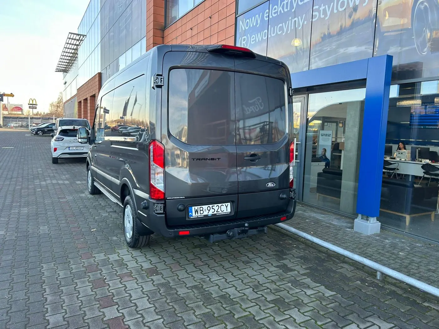 Ford Transit L3H2 2.0 170 KM, nowy